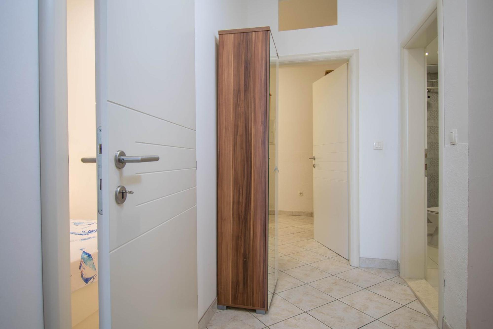 Apartments Manuela - Baska Voda Exterior photo